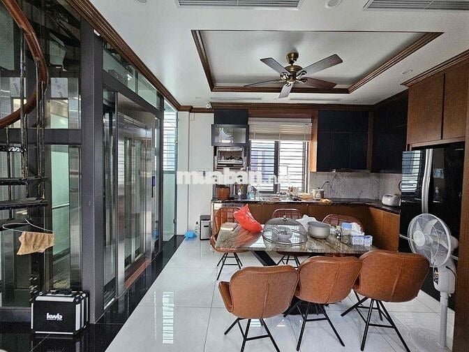 Chính chủ cần bán liền kề Kiến Hưng luxury