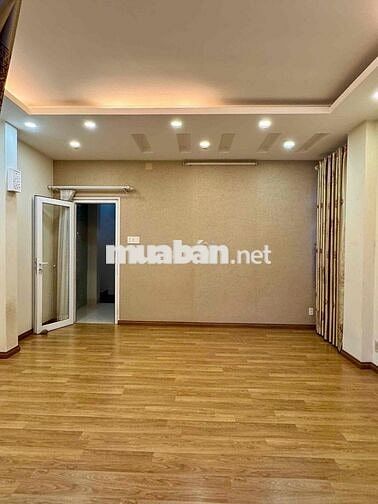 Bán Nhà 5 Tầng Trần Bình Trọng Nha Trang Hướng Đông Nam