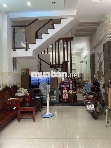 Bán nhà sổ Hồng riêng đường số 6 BHHB 4*12 trệt 3lau giá 5ty250 TL