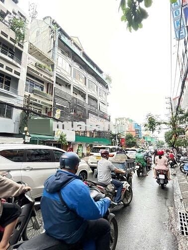 Mặt Tiền Đồng Đen - Vị Trí Đẹp, Sát Bên Bàu Cát Đôi.