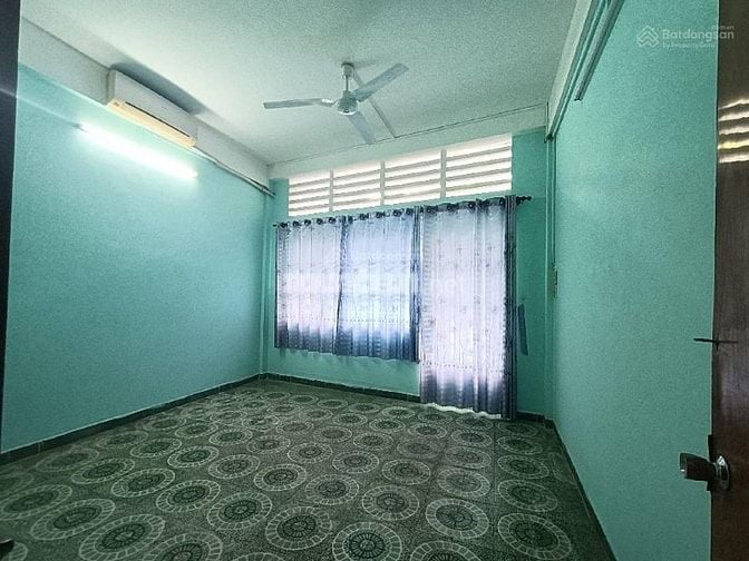 Nhà mặt tiền đường trục chính Hưng Phú cách cầu Nguyễn Tri Phương Quận