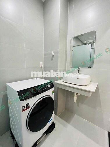 CĂN HỘ BAN CÔNG MỚI KENG GẦN PHẠM VĂN ĐỒNG