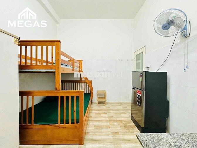 Cần Pass lại phòng như hình, Ngay Nguyễn Ảnh Thủ, Đầy Đủ Nội Thất