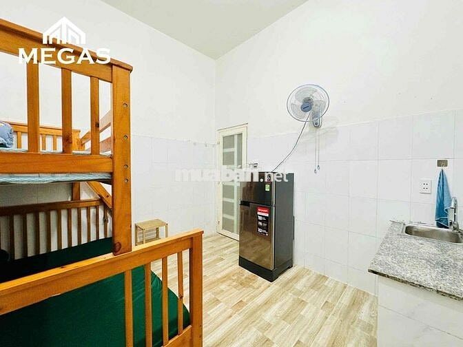 Cần Pass lại phòng như hình, Ngay Nguyễn Ảnh Thủ, Đầy Đủ Nội Thất