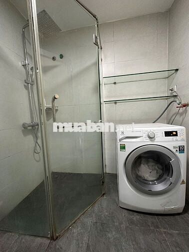 Cho thuê 2n1k 90m2 Phố Tô Ngọc Vân, full đồ, thang máy, giá 12,5 triệu