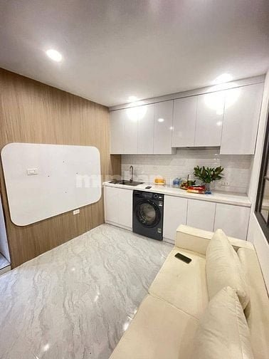 Bán Nhà, Phố VIP Bạch Mai 50m, tầng 1, mt 4,3m, giá 4,35 tỷ.