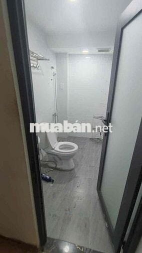 nhà mới đẹp 1 lầu lửng 3pn  đ 52 gần chợ hiệp bình