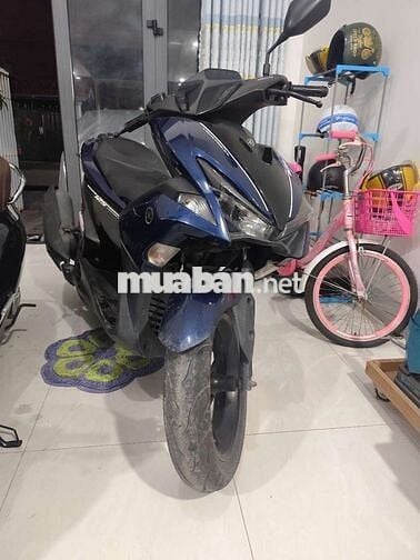Xe máy Yamaha NVX 125 màu xanh dương