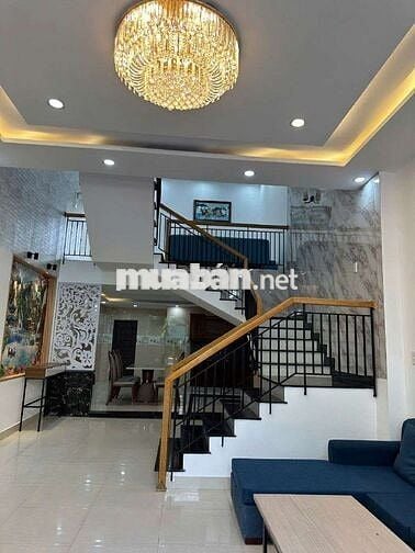 Bán nhà 3 tầng mới hiện đại mặt tiền khu dân trí hòa minh giá 7ty