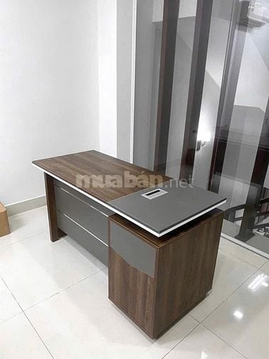 Bàn nhân viên, bàn trưởng phòng giá rẻ Bình Dương