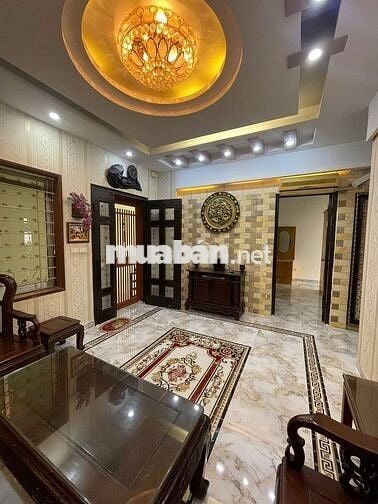 Cực hiếm! Chung cư Mễ Trì Hạ 68m2 2 pn 2vs 2 ban công_ full đồ