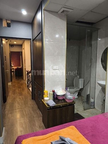 Cửa hàng đẹp – phố Cầu Gỗ, ngay Hồ Gươm – chỉ 60tr/tháng!