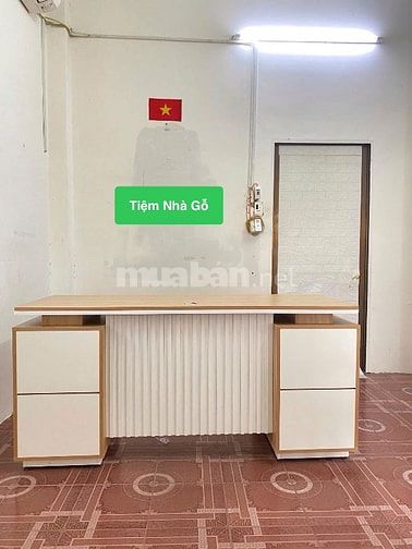 Bàn nhân viên, bàn trưởng phòng giá rẻ Bình Dương