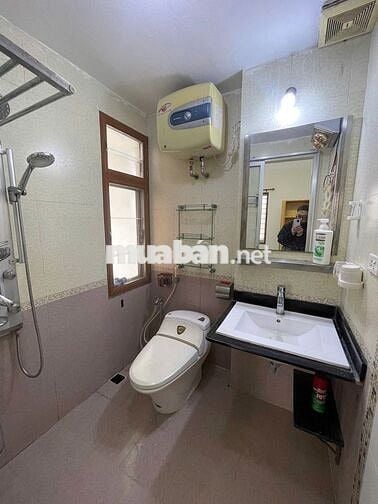 Cực hiếm! Chung cư Mễ Trì Hạ 68m2 2 pn 2vs 2 ban công_ full đồ