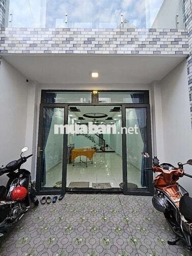 Cho Thuê Nhà Đẹp Hẻm Ô Tô 8M Thông Gần Aeon Mall Bình Tân.DT : 4mX23m.