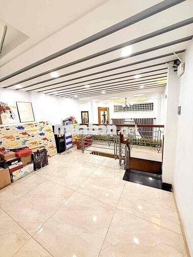 🤩🤩 BÁN NHÀ GÂN TÂN BÌNH 3 TẦNG 76m chi 7 tỉ hơn ngay sân bay