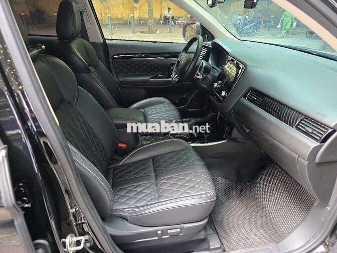 Mitsu Outlander 2.0 Premium sx 2022 đi ít