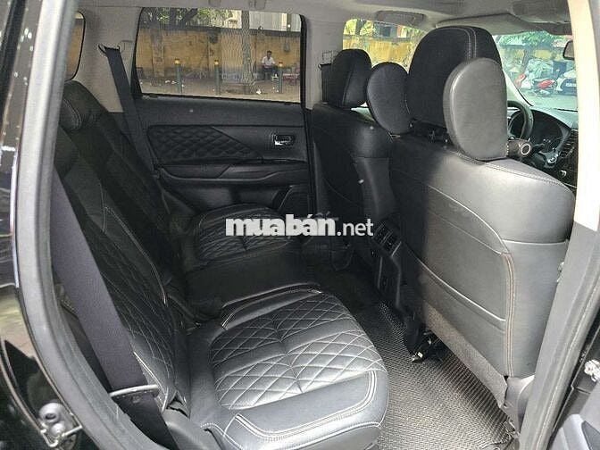 Mitsu Outlander 2.0 Premium sx 2022 đi ít