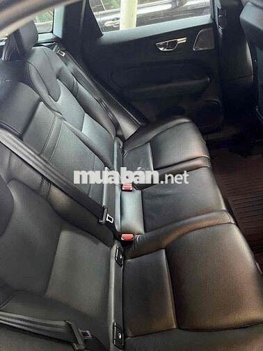 Volvo XC60 2021 T6 AWD Inscription - 79806 km