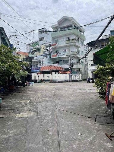 Nhà 4 tầng trung tâm q11 ( 4,2m x13m) Lê Đại Hành