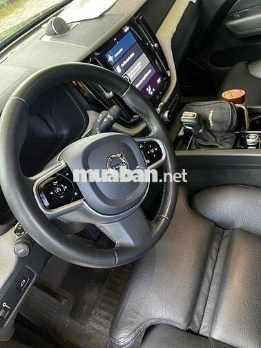 Volvo XC60 2021 T6 AWD Inscription - 79806 km