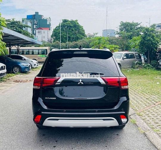 Mitsu Outlander 2.0 Premium sx 2022 đi ít