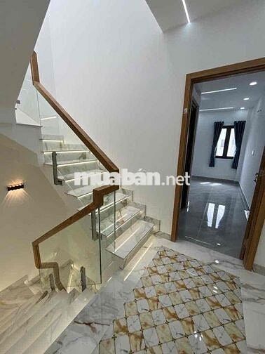 Nhà 5 tầng mới toanh đẹp (4m x 14m) Hương lộ 2