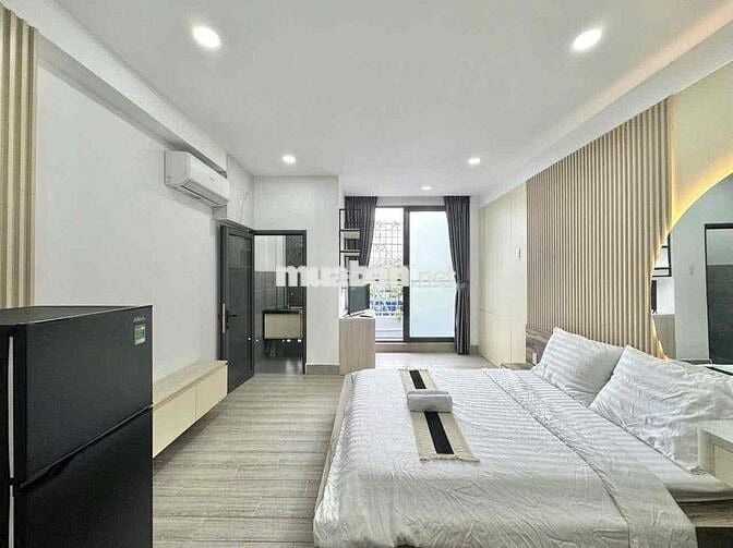 CĂN HỘ FULL NT MÁY GIẶT RIÊNG LUXURY BANCOL TÁCH BẾP NGAY NGUYỄN OANH