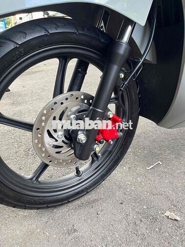 Vision bánh lớn 2024