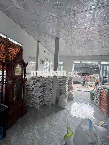 Nhà lầu mặt tiền Huỳnh Phan hộ, gần chợ, sân bay Cần Thơ