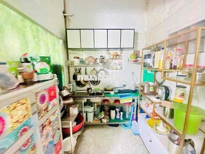 Nhà mặt tiền kinh doanh đẹp (3,4m x 18m) Lý Nam Đế q11