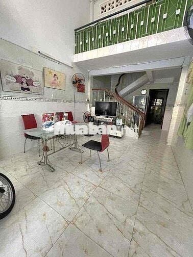 Nhà 4 tầng trung tâm q11 ( 4,2m x13m) Lê Đại Hành