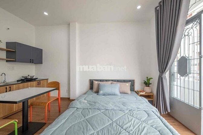 Studio Ban Công 30m2 - Ngay Phan Xích Long