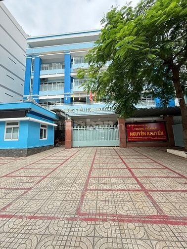 Bán nhà 17 Trần Mai Ninh, P.12, Q.Tân Bình, khu Bàu Cát, giá tốt