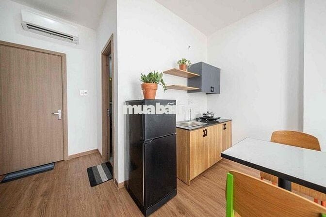 Studio Ban Công 30m2 - Ngay Phan Xích Long