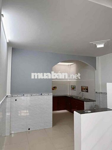 Cho thuê nhà hẻm Nguyễn Phúc Chu