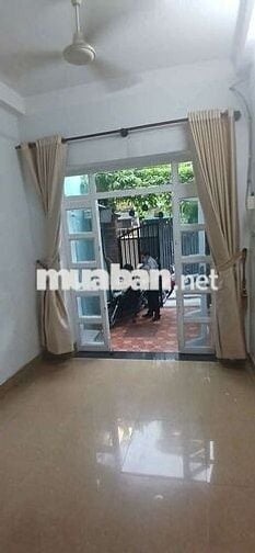 Cho thuê nhà nguyên căn.Đường Cách Mạng Tháng Tám.Phường 7.Q. Tân Bình