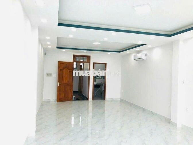 CHO THUÊ NHÀ MỚI ĐẸP 382C NGUYỄN THỊ MINH KHAI, PHƯỜNG 5, QUẬN 3.