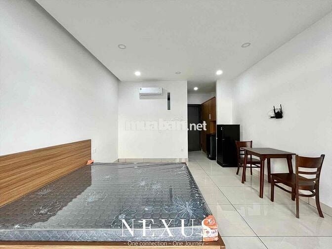 CHO THUÊ PHÒNG BAN CÔNG THOÁNG - MÁY GIẶT RIÊNG, NGAY TRẦN BÁ GIAO GV