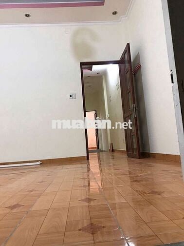 Hẻm xe tải Quận 11, dt: 4,5x16m trệt lầu, giá 15,5 triệu