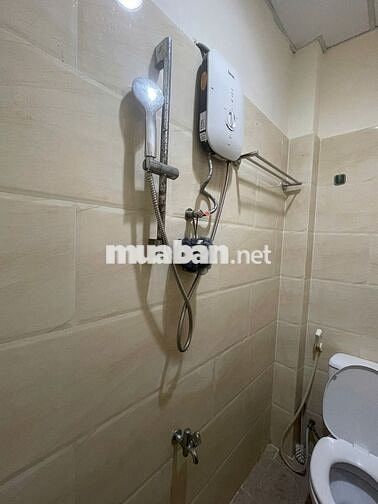 Cho thuê phòng trọ 40m2 đường Nguyễn Du, Quận 1