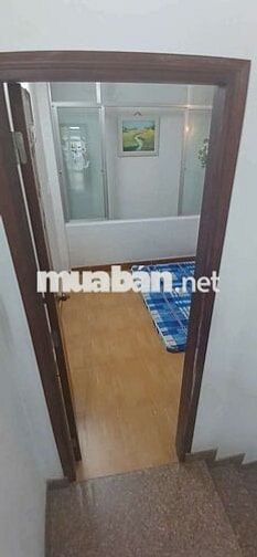 Cho thuê nhà nguyên căn.Đường Cách Mạng Tháng Tám.Phường 7.Q. Tân Bình