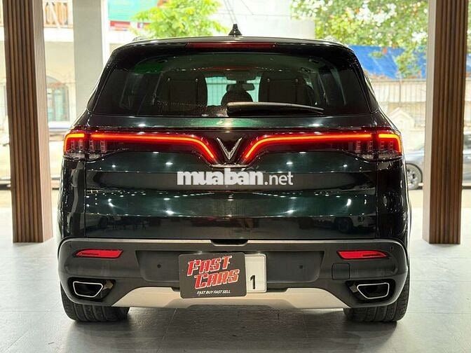 Vinfast Lux SA2.0 2021 Premium, màu xanh,26000 km