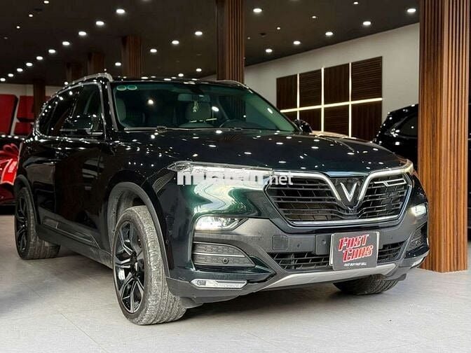 Vinfast Lux SA2.0 2021 Premium, màu xanh,26000 km
