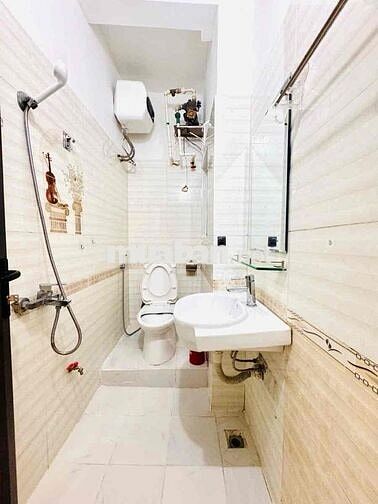 TT Tân Mai T 3, 2 ngủ, 2 wc , gần trường, chợ, xách đồ về ở luôn 55m2