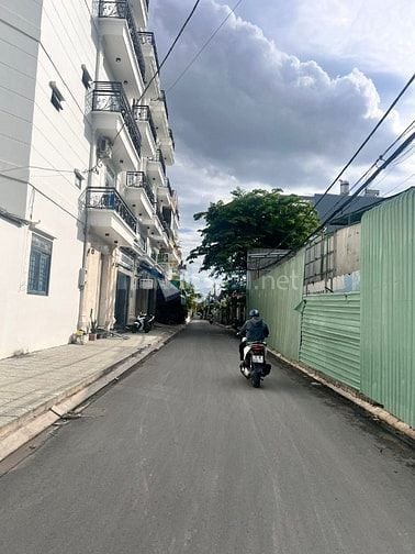 Bán lô đất Tô Ngọc Vân, Q12 . Diện Tích lớn giá 4x23m  Gía Chỉ 3,5 tỷ.