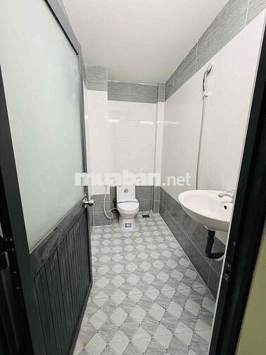 CHÍNH CHỦ BÁN NHÀ TRỆT LẦU MẶT TIỀN HỒ BÚN XÁNG PHƯỜNG TÂN AN, TP CẦN