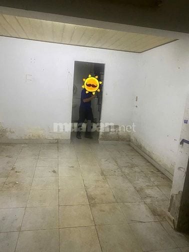 Nhà hẻm 8m dt34m2 1 lầu 2pn đường Huỳnh Thiện Lộc, Q. Tân Phú