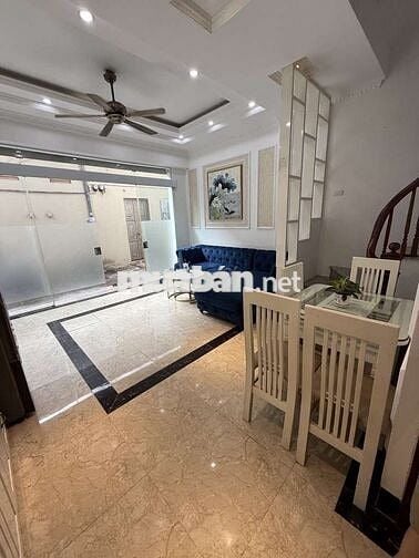 Nhà đẹp phố Đàm Quang Trung- gần ngay siêu thị Aeon Long Biên