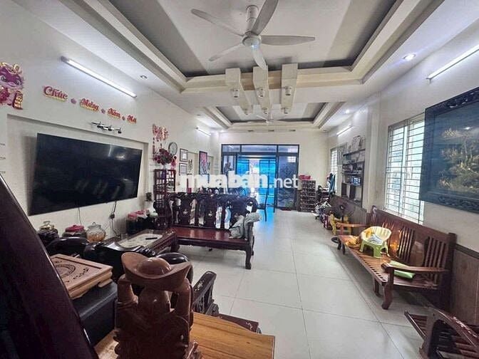 Bán nhà tiền Thạnh Xuân 22 buôn bán đa ngành nghề